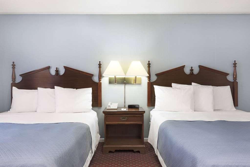 Travelodge By Wyndham Las Vegas Nm Oda fotoğraf